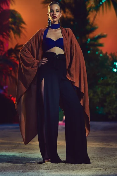 Look 1